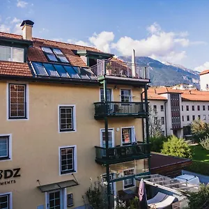 Riedz Innsbruck- Zentrales Apartmenthaus Mit Gruener Oase , Innsbruck Austria