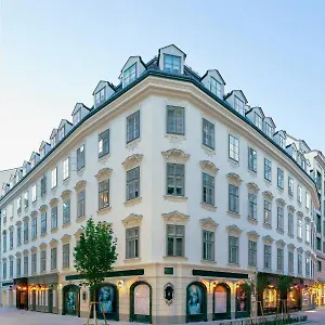 5* Hotel The Leo Grand