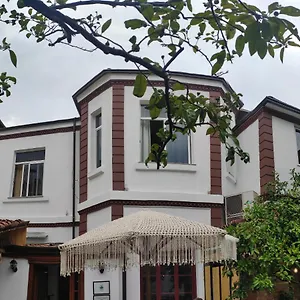 oda-hostel.albaniahotels.org/