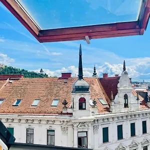 Apstay Center I Free Parking I Self Check-in , Graz Oostenrijk