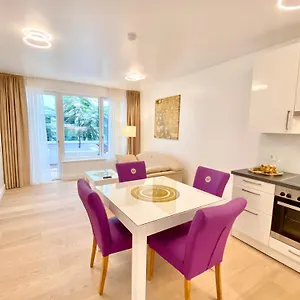 Steiner Residences Vorgartenstrasse Wiedeń