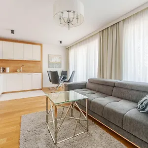 apart111-apartamenty-rodzinny.kolobrzeghotels.com/