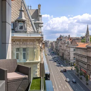 boscolo-residence.inbudapesthotels.com/